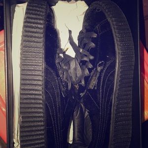 I no longer wear these.